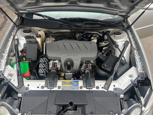 Used 2007 Buick LaCrosse CX image 6