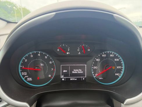 Used 2018 Chevrolet Malibu LS FWD image 18