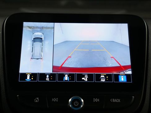 Used 2023 Chevrolet Equinox RS w/ RS Leather Package image 18