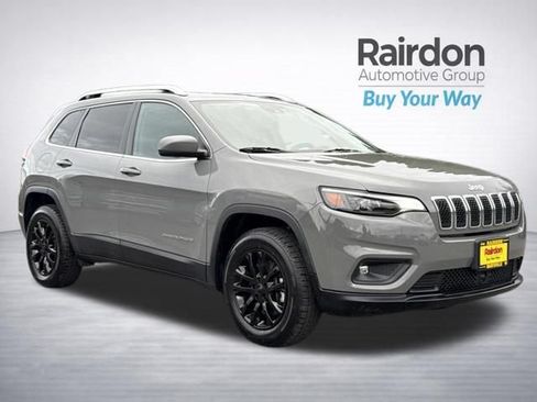 Used 2021 Jeep Cherokee Latitude Plus AWD/4WD image 1