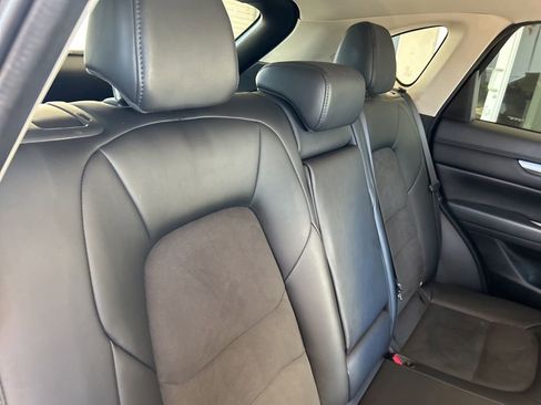 Used 2018 MAZDA CX-5 Touring w/ Preferred Equipment Package image 28