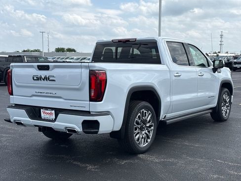 New 2026 GMC Sierra 1500 Denali Ultimate AWD/4WD image 7