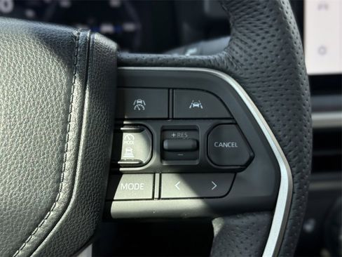 Used 2024 Toyota Tacoma Limited image 29