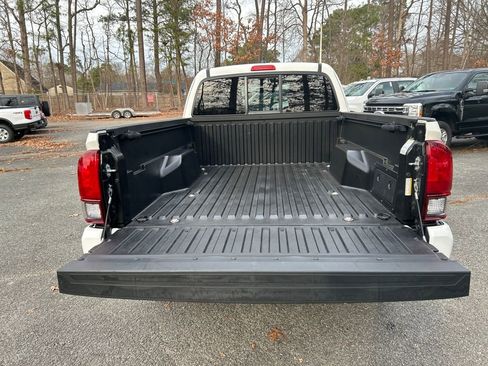 Used 2023 Toyota Tacoma SR image 10