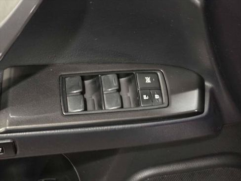 Used 2022 Lexus GX 460 Luxury w/ Sport Design Package AWD/4WD image 11