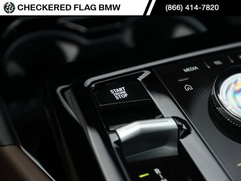 Certified 2024 BMW 530i xDrive w/ Premium Package image 39