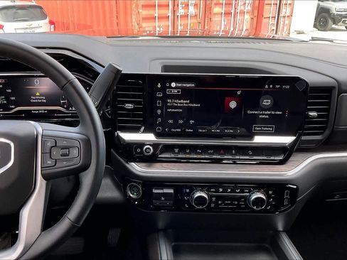 Certified 2025 GMC Sierra 2500 SLT w/ Texas SLT Premium Package image 7