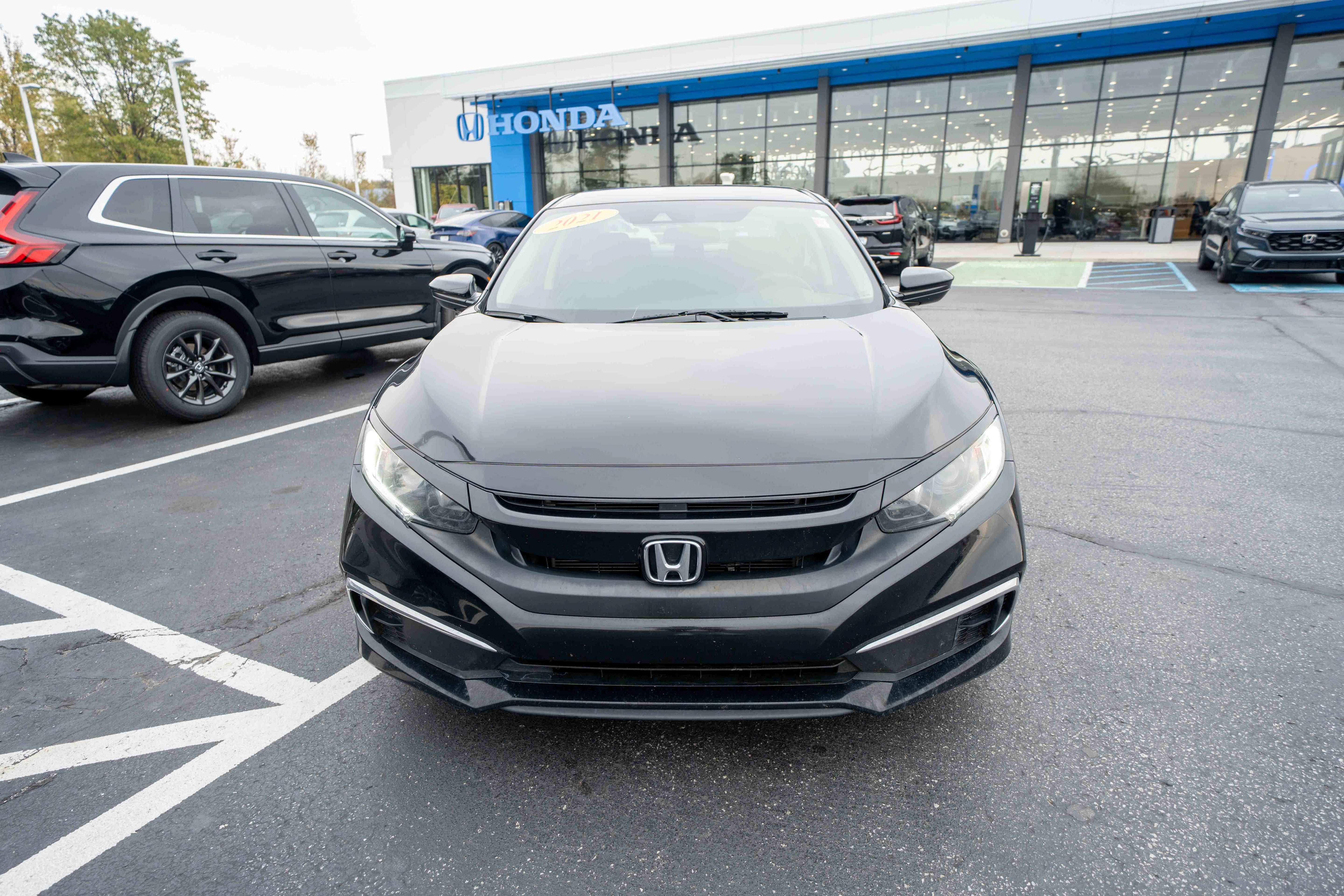 Used 2021 Honda Civic LX image 2