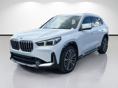 Used 2026 BMW X1 xDrive28i w/ Convenience Package AWD/4WD image 7