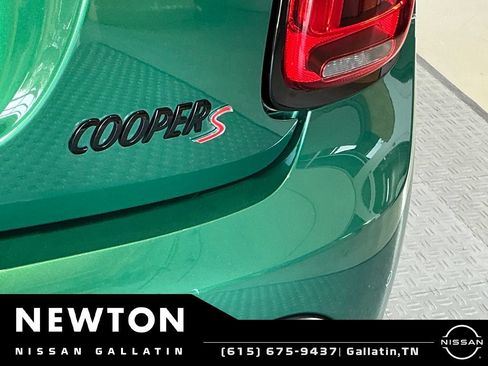 Used 2023 MINI Cooper S w/ Signature Upholstery Package FWD image 46
