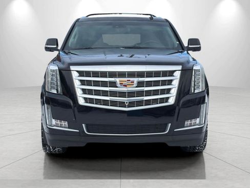 Used 2017 Cadillac Escalade Luxury image 10