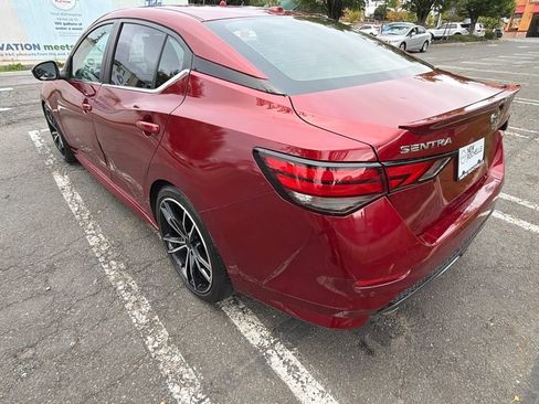 Used 2020 Nissan Sentra SR w/ Electronics Package FWD image 7