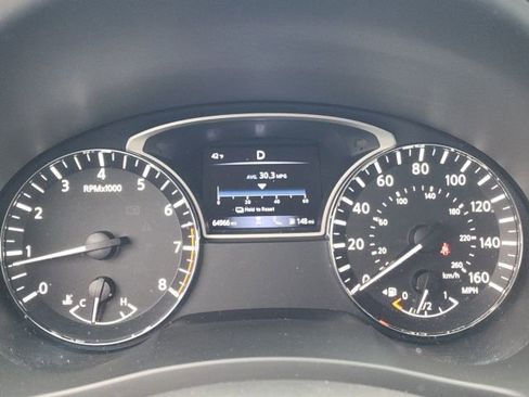 Used 2018 Nissan Altima 2.5 SV w/ 2.5 SV Technology Package image 25