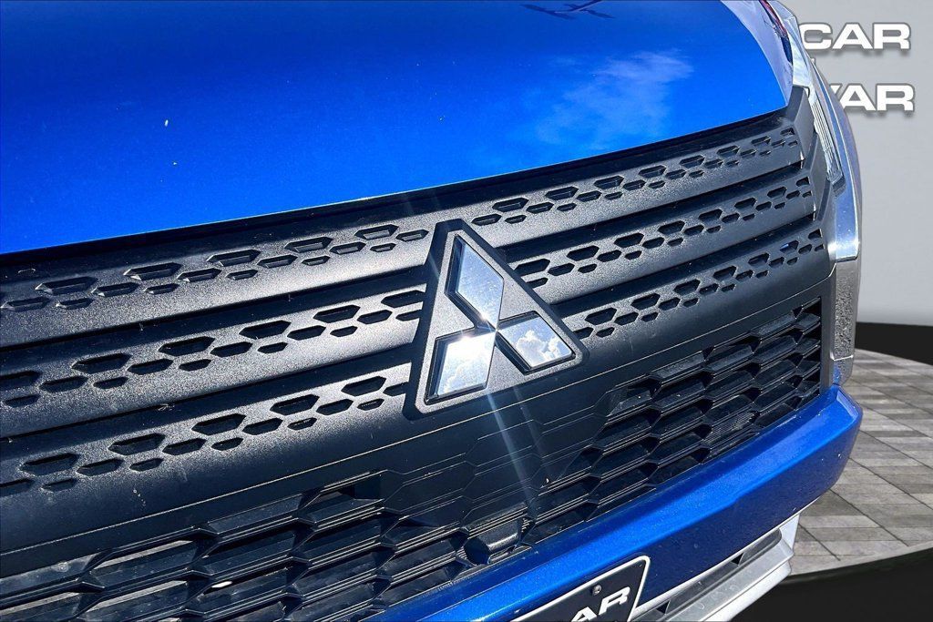 Used 2025 Mitsubishi Eclipse Cross SE AWD/4WD image 27