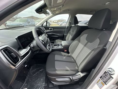 New 2026 Kia Sorento LX image 11