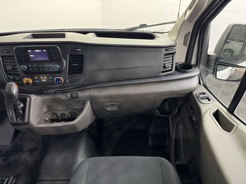 Used 2023 Ford Transit 250 Low Roof AWD w/ Exterior Upgrade Package image 15