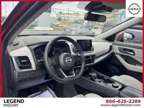 Used 2023 Nissan Rogue SV image 20