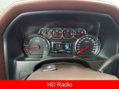 Used 2018 Chevrolet Silverado 1500 High Country image 17