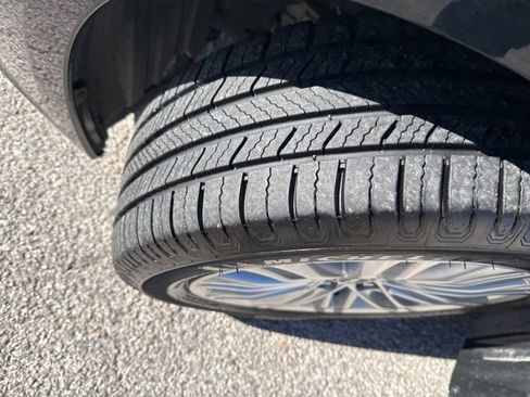 Used 2014 Lexus ES 350 w/ Luxury Package image 5