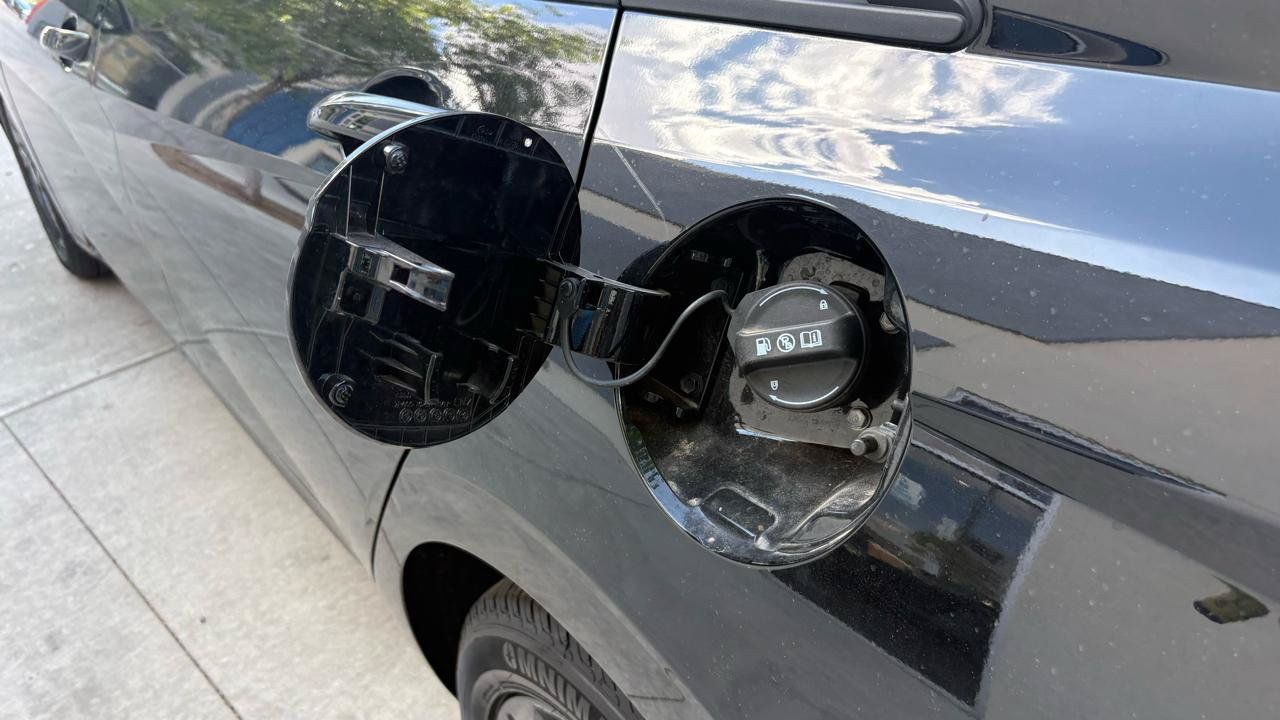 Used 2023 Hyundai Elantra SEL FWD image 12