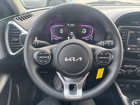Used 2024 Kia Soul LX w/ Option Group 015 image 20
