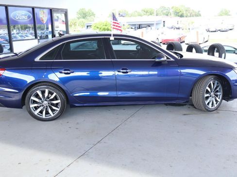 Used 2021 Audi A4 2.0T Premium w/ Convenience Package AWD/4WD image 4