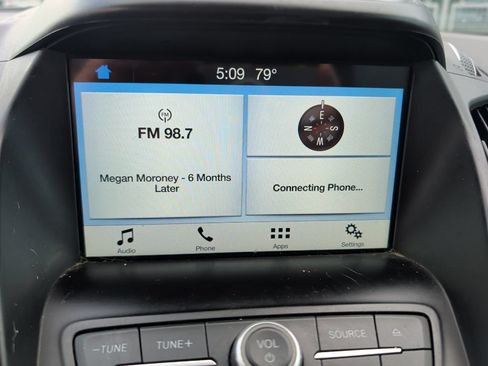 Used 2018 Ford Escape SEL FWD image 9