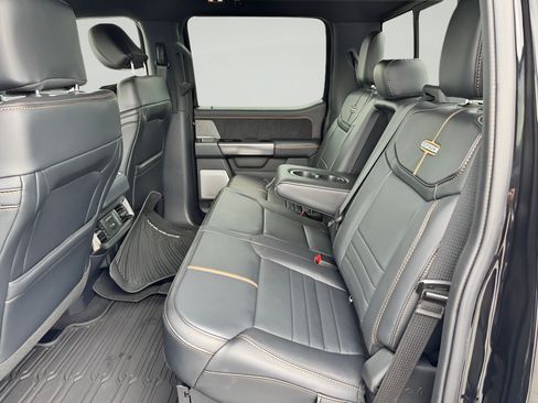 Used 2024 Ford F450 Platinum AWD/4WD image 21