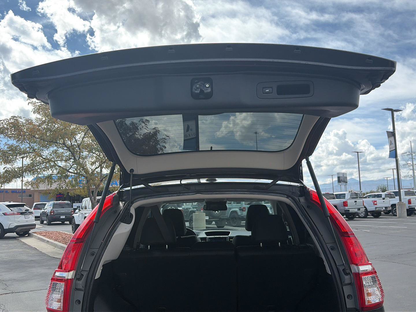 Used 2015 Honda CR-V Touring image 28