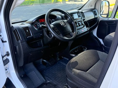 Used 2020 RAM ProMaster 2500 image 12