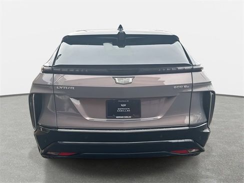 New 2025 Cadillac Lyriq Luxury image 5