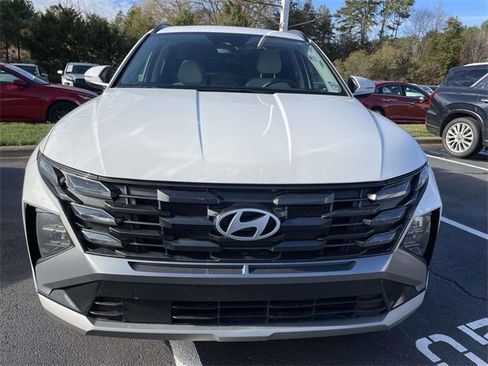 Certified 2025 Hyundai Tucson SEL image 2