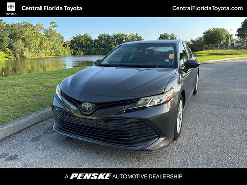 Used 2020 Toyota Camry LE FWD image 1