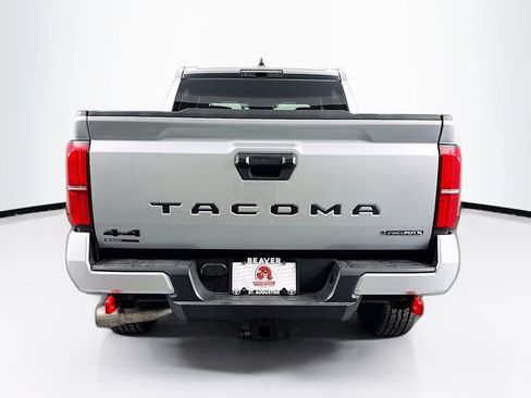 New 2025 Toyota Tacoma TRD Off-Road image 7