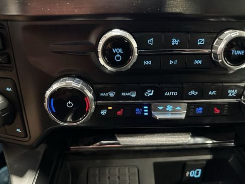 Used 2024 Ford F350 Lariat w/ Chrome Package AWD/4WD image 31