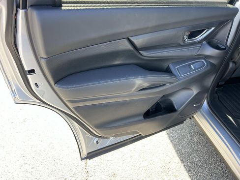 Certified 2025 Subaru Ascent Limited w/ Popular Package #1 image 21