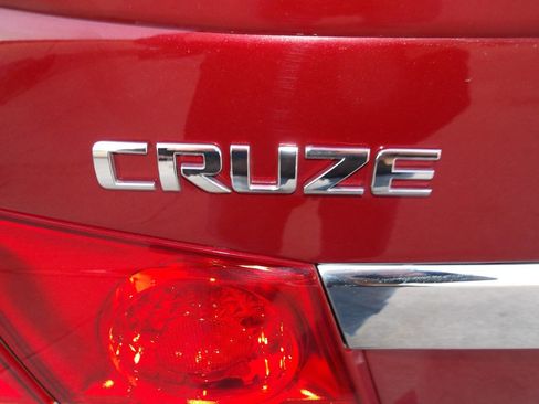 Used 2013 Chevrolet Cruze LTZ w/ Enhanced Safety Package image 36