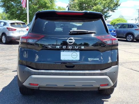 Used 2023 Nissan Rogue SV AWD/4WD image 4