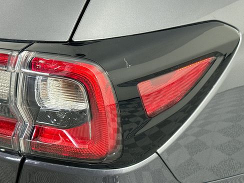 Used 2024 Subaru Outback Limited AWD/4WD image 32
