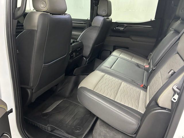 Used 2023 Chevrolet Silverado 1500 ZR2 w/ Technology Package AWD/4WD image 14