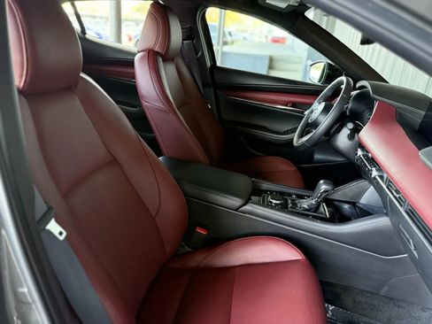 Used 2025 MAZDA MAZDA3 Hatchback w/Premium Plus Pkg image 20