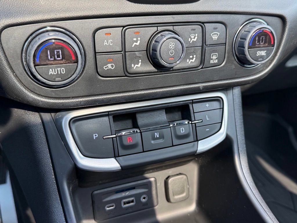 Used 2023 GMC Terrain SLT w/ Elevation Edition AWD/4WD image 53