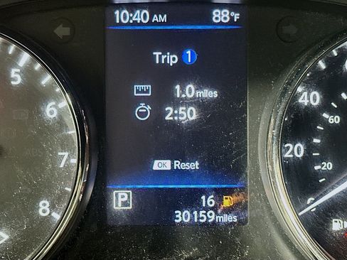 Used 2020 Nissan Rogue Sport S FWD image 18