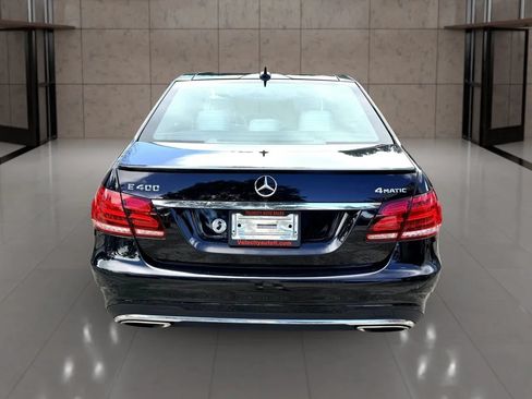 Used 2015 Mercedes-Benz E 400 4MATIC Sedan image 4