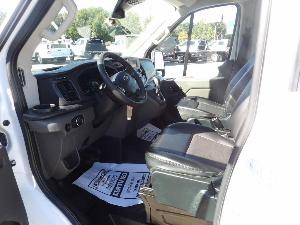 Used 2022 Ford Transit 350 DRW RWD image 16
