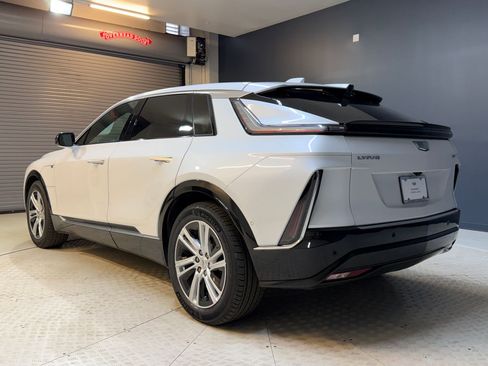 Certified 2024 Cadillac Lyriq Tech w/ Driver Assist Package RWD image 3