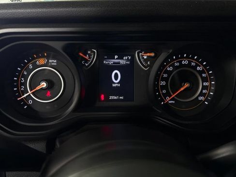 Used 2024 Jeep Wrangler Unlimited Sport AWD/4WD image 21