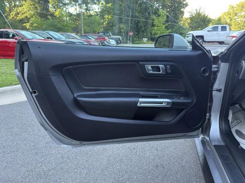 Used 2020 Ford Mustang GT image 17
