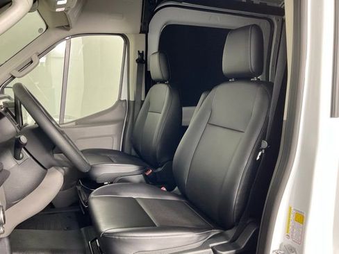 New 2026 Ford Transit 250 148 Medium Roof w/ Load Area Protection Package image 15
