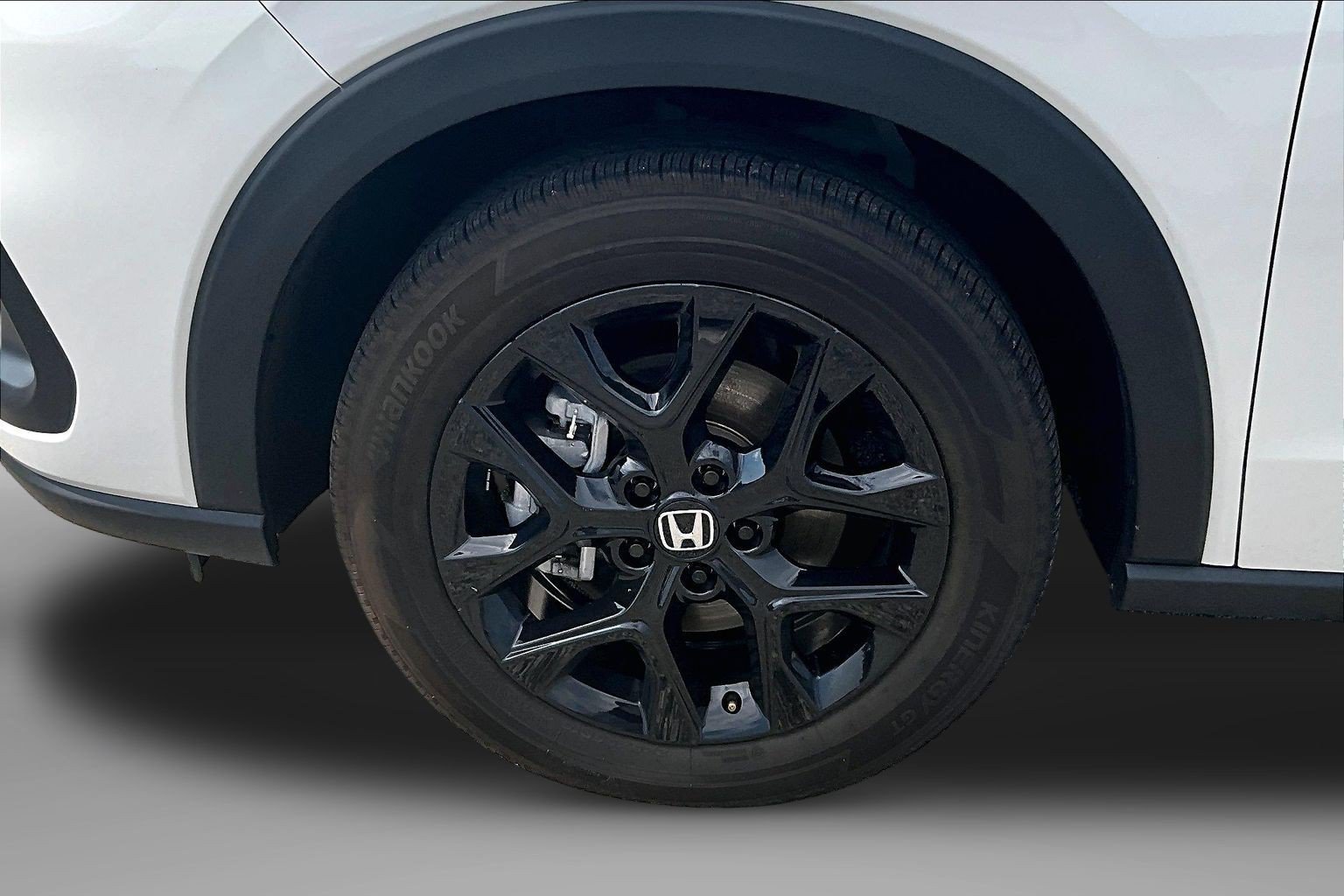 Used 2024 Honda HR-V Sport image 9